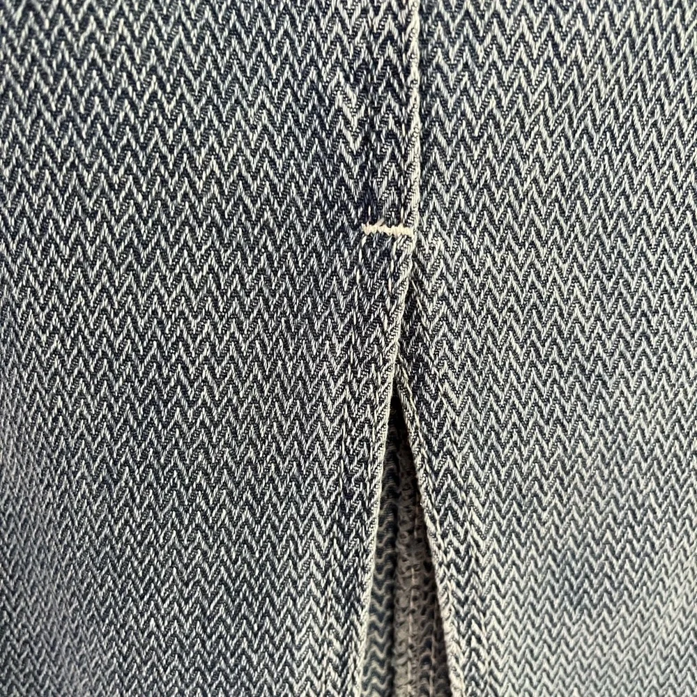 NEW Forever 21 Long Denim Skirt Chevron Pattern Long Slit in Back Size Medium - Picture 10 of 10